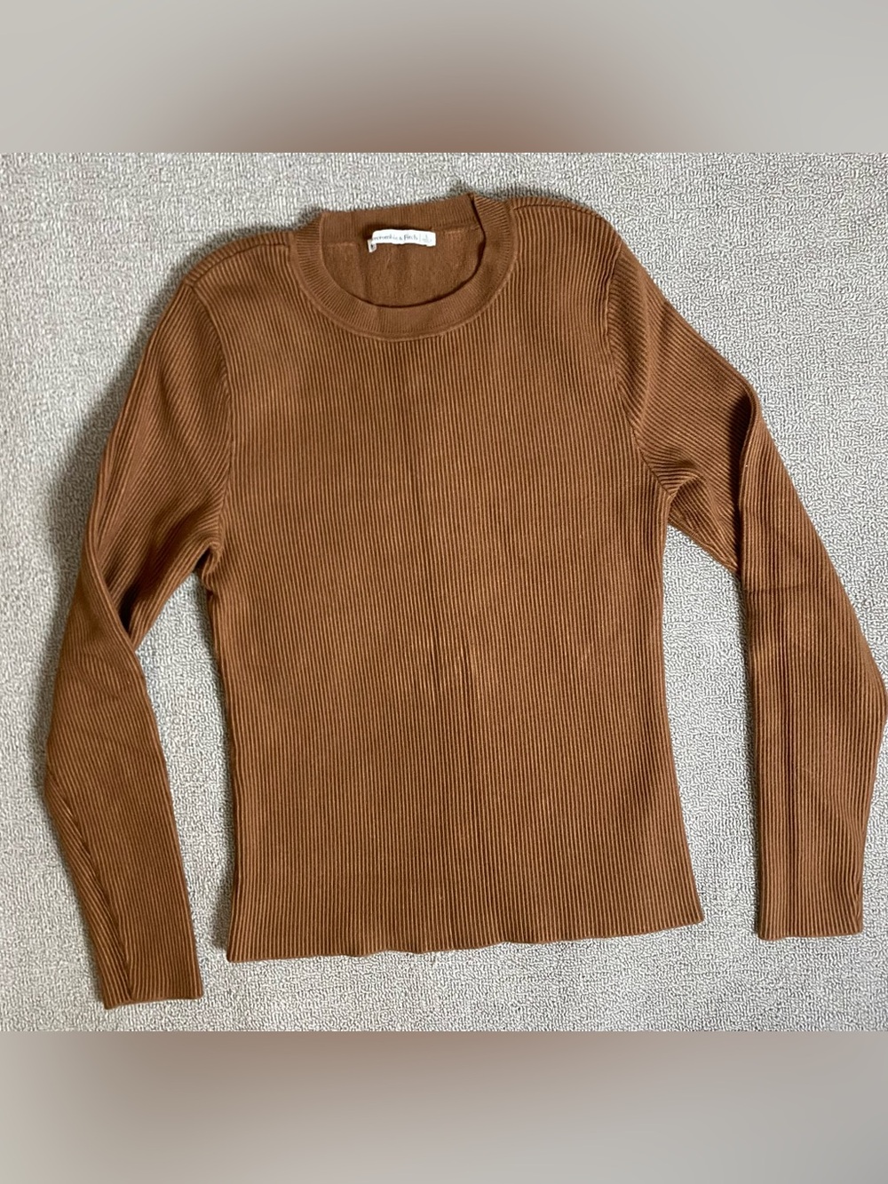 Ribbed Long-Sleeve Top in Chestnut Brown
